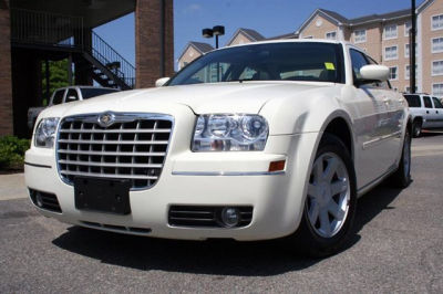 2005 Chrysler 300  Touring