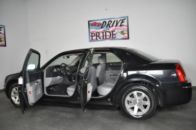 2006 Chrysler 300  Touring