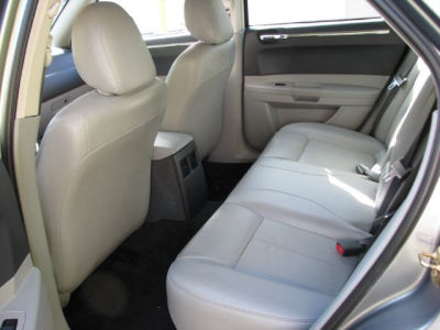 2006 Chrysler 300  Touring