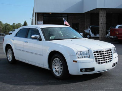 2010 Chrysler 300  Touring