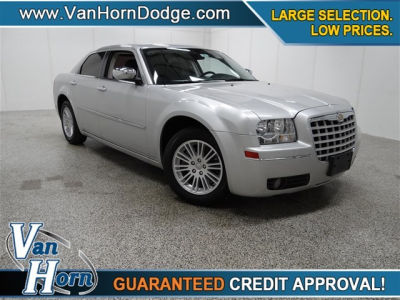 2010 Chrysler 300  Touring