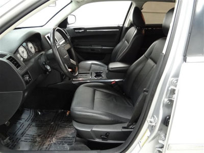 2010 Chrysler 300  Touring
