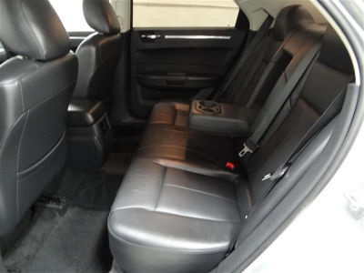 2010 Chrysler 300  Touring