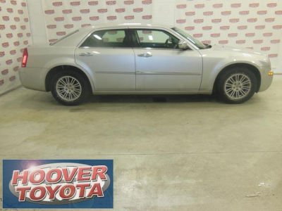 2010 Chrysler 300  Touring