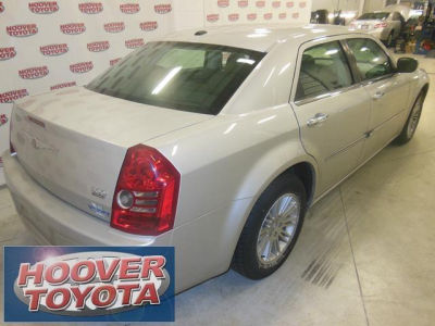 2010 Chrysler 300  Touring