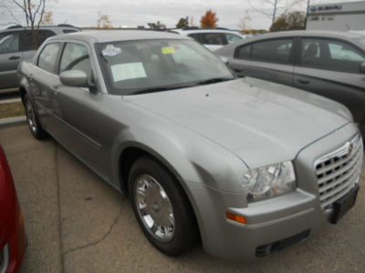 2005 Chrysler 300  Touring