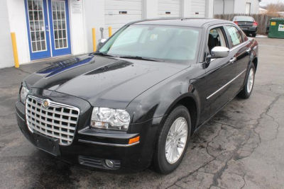 2010 Chrysler 300  Touring