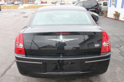 2010 Chrysler 300  Touring