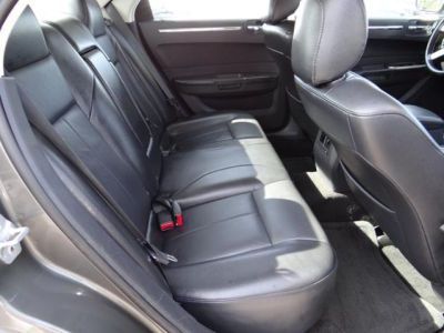 2009 Chrysler 300  Touring