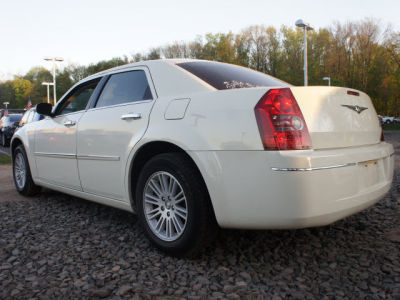 2010 Chrysler 300  Touring