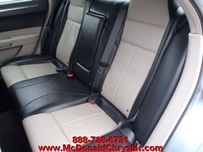 2006 Chrysler 300  Touring