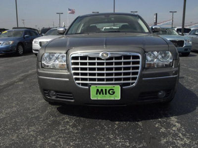 2010 Chrysler 300  Touring