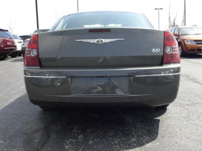 2010 Chrysler 300  Touring