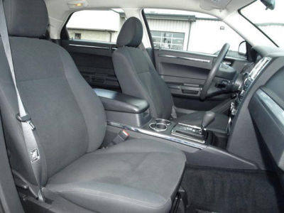 2010 Chrysler 300  Touring