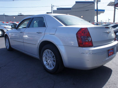 2009 Chrysler 300  Touring