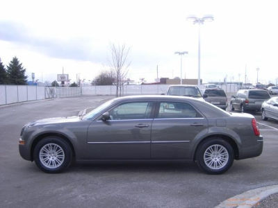 2009 Chrysler 300  Touring