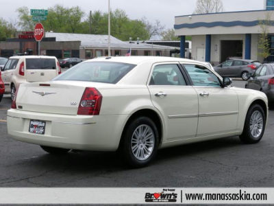 2010 Chrysler 300  Touring