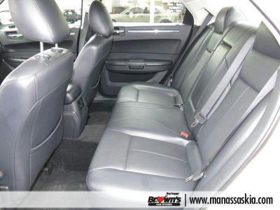 2010 Chrysler 300  Touring
