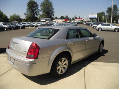 2006 Chrysler 300  Touring