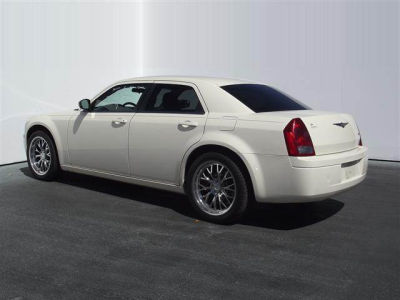 2007 Chrysler 300  Base