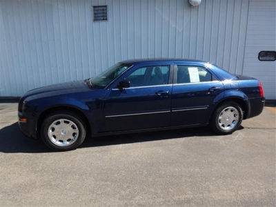 2005 Chrysler 300  Touring