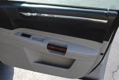 2006 Chrysler 300  Touring