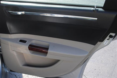 2006 Chrysler 300  Touring
