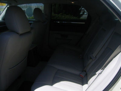 2005 Chrysler 300  300C