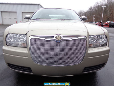 2009 Chrysler 300  LX