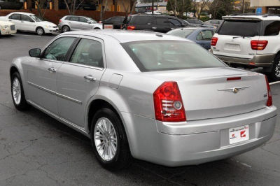 2010 Chrysler 300  Touring