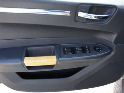 2008 Chrysler 300  Limited