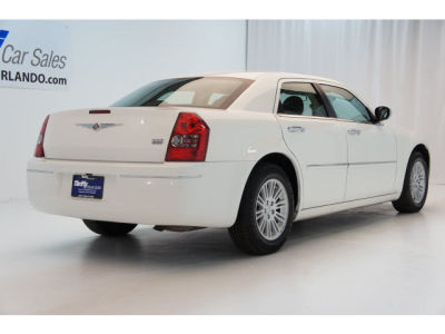 2010 Chrysler 300  Touring