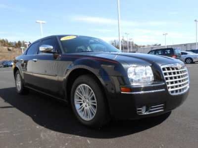 2010 Chrysler 300  Touring