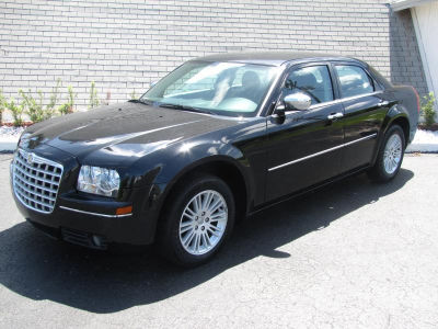 2010 Chrysler 300  Touring