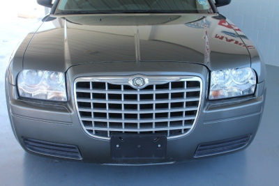 2008 Chrysler 300  LX