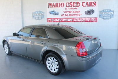 2008 Chrysler 300  LX