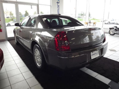 2010 Chrysler 300  Touring
