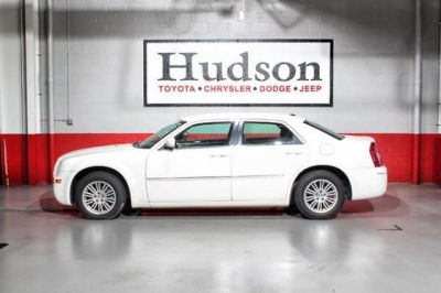 2009 Chrysler 300  Touring