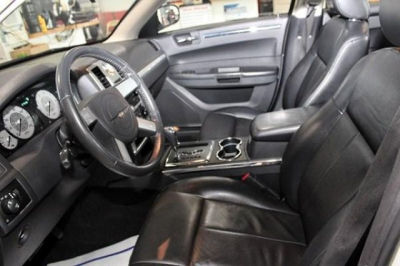 2009 Chrysler 300  Touring