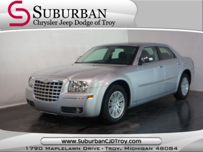 2010 Chrysler 300  Touring Plus