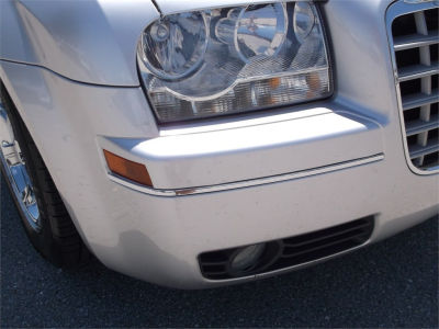 2005 Chrysler 300  Touring