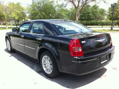 2010 Chrysler 300  Touring