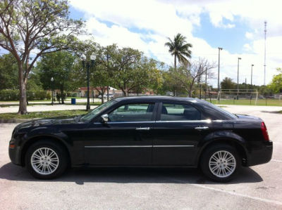 2010 Chrysler 300  Touring
