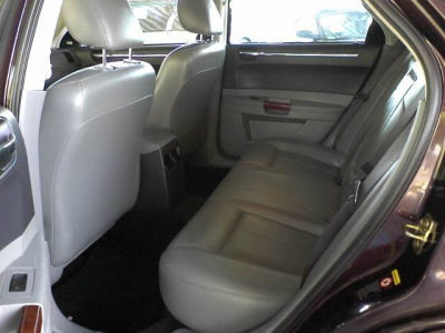 2005 Chrysler 300  Touring