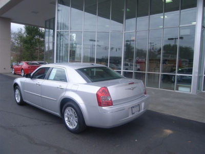2010 Chrysler 300  Touring