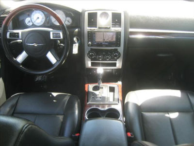 2009 Chrysler 300  Limited