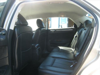 2009 Chrysler 300  Limited
