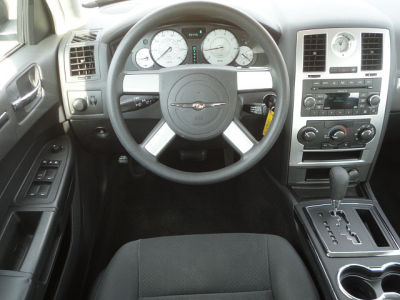2009 Chrysler 300  LX