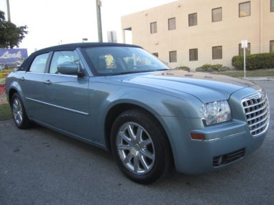 2009 Chrysler 300  Touring