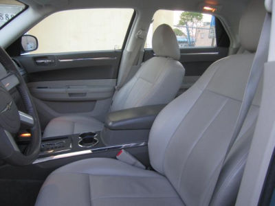 2009 Chrysler 300  Touring